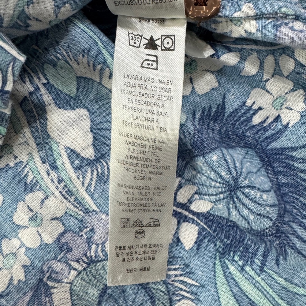Patagonia Back Step Shirt Hawaiian Short Sleeve Button Up Blue Floral AOP Mens M - Picture 14 of 15